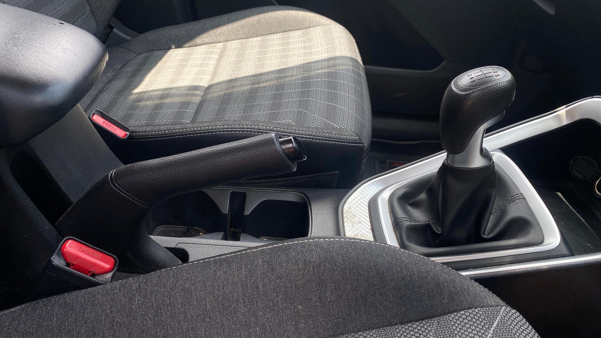 View 2021 Kia Sonet HTK Plus iMT Petrol Image 39 Used 2021 Kia Sonet HTK Plus iMT Petrol Image 39