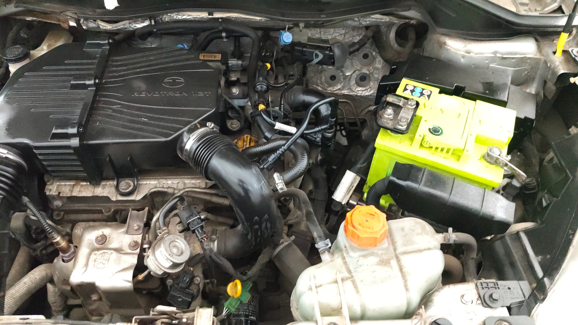 View 2015 Tata Zest XMS Petrol Image 13 Used 2015 Tata Zest XMS Petrol Image 13