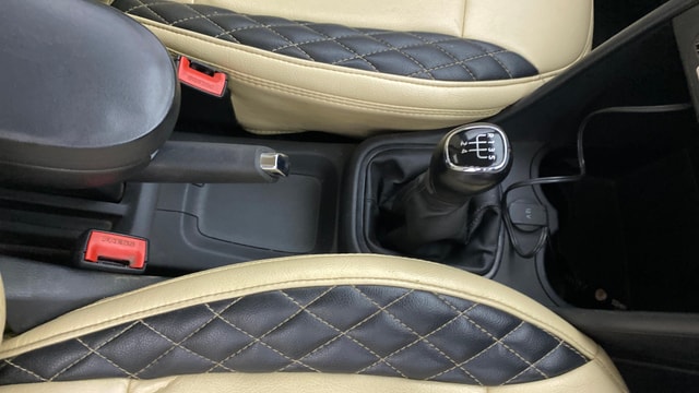 View Skoda Rapid Image 38 Used Skoda Rapid Image 38