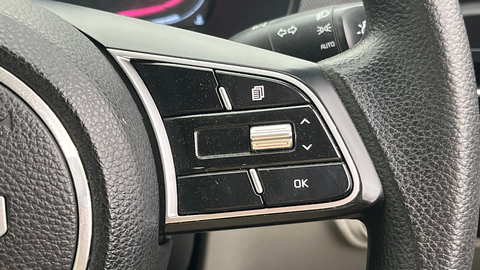 Used 2024 Kia Carens Used 2024 Kia Carens
