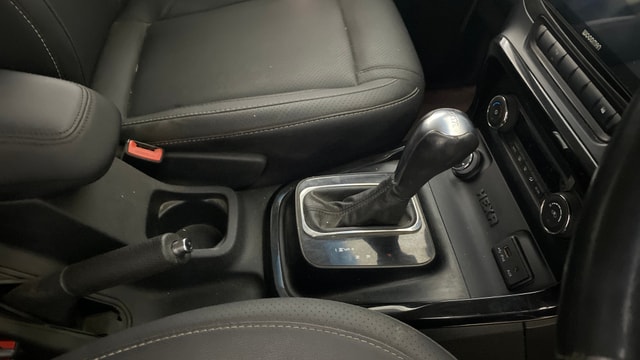 View Tata Hexa Image 42 Used Tata Hexa Image 42