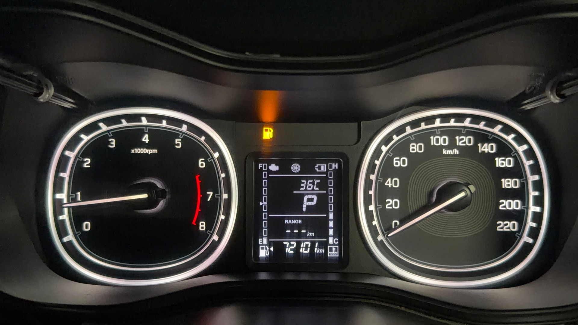 View 2022 Maruti Suzuki 1000 Base Variant Image 21 Used 2022 Maruti Suzuki 1000 Base Variant Image 21