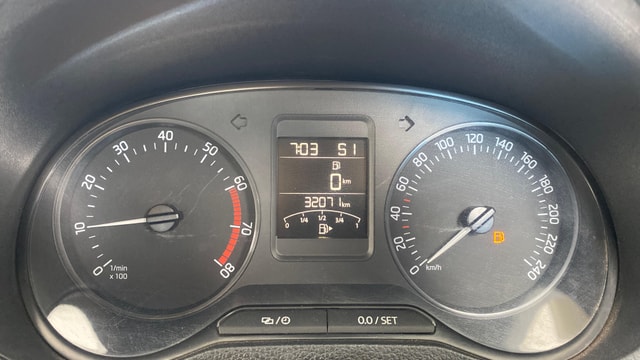 View Skoda Rapid Image 34 Used Skoda Rapid Image 34