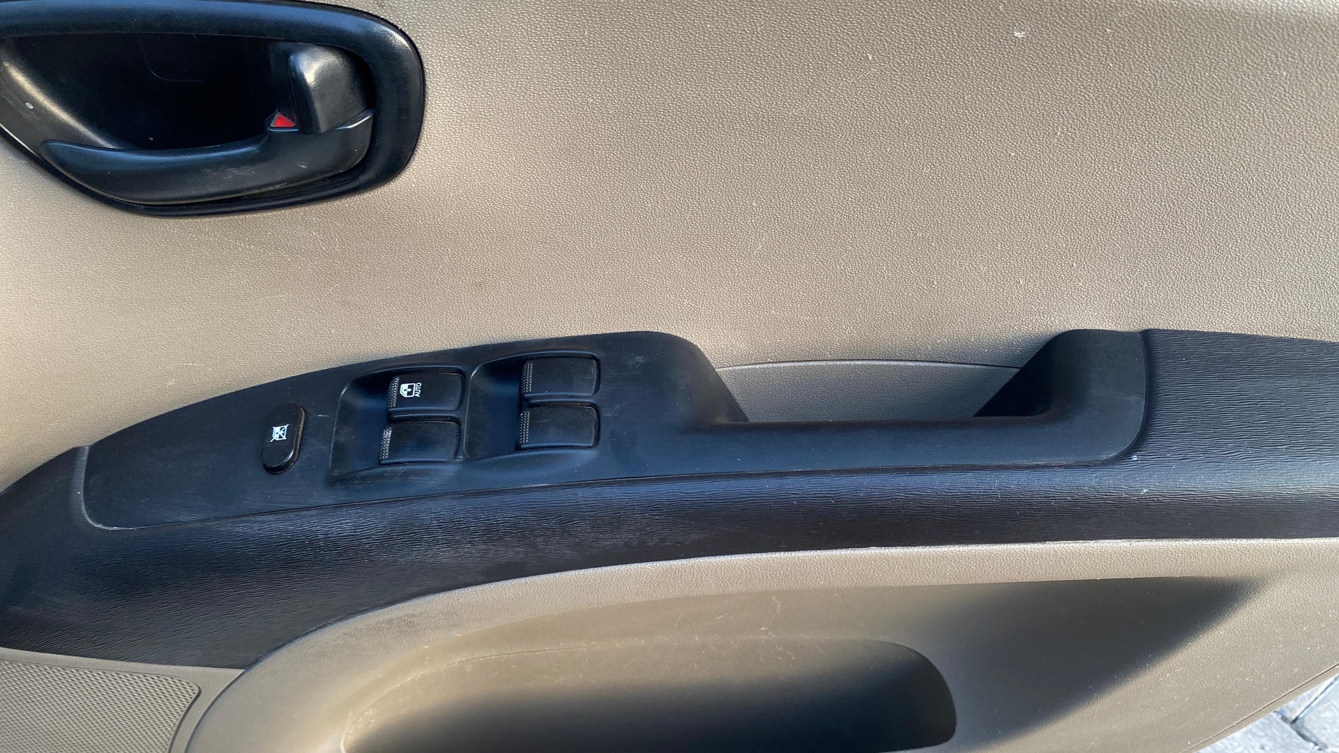 View 2015 Hyundai i10 1.1 Magna Image 41 Used 2015 Hyundai i10 1.1 Magna Image 41
