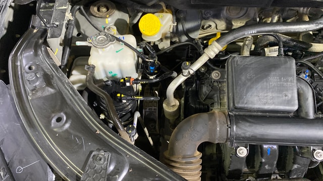 View Nissan Magnite Image 3 Used Nissan Magnite Image 3