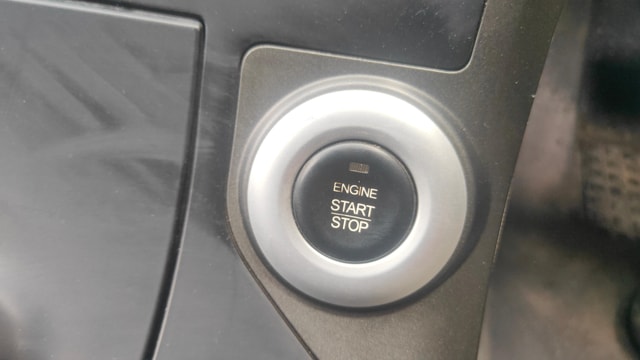 View Mahindra XUV500 Image 42 Used Mahindra XUV500 Image 42