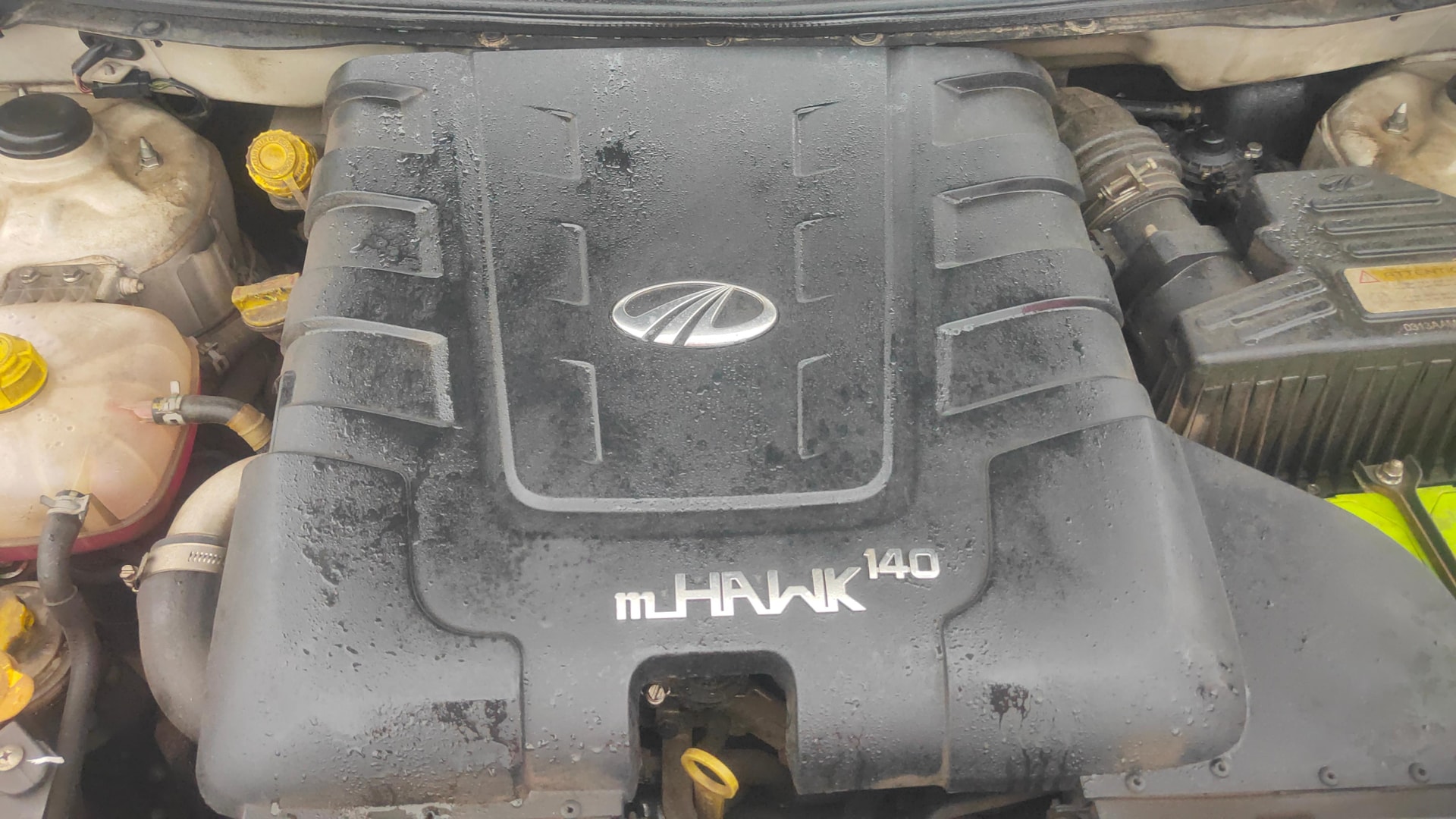 View 2017 Mahindra XUV500 W10 FWD AT Image 47 Used 2017 Mahindra XUV500 W10 FWD AT Image 47