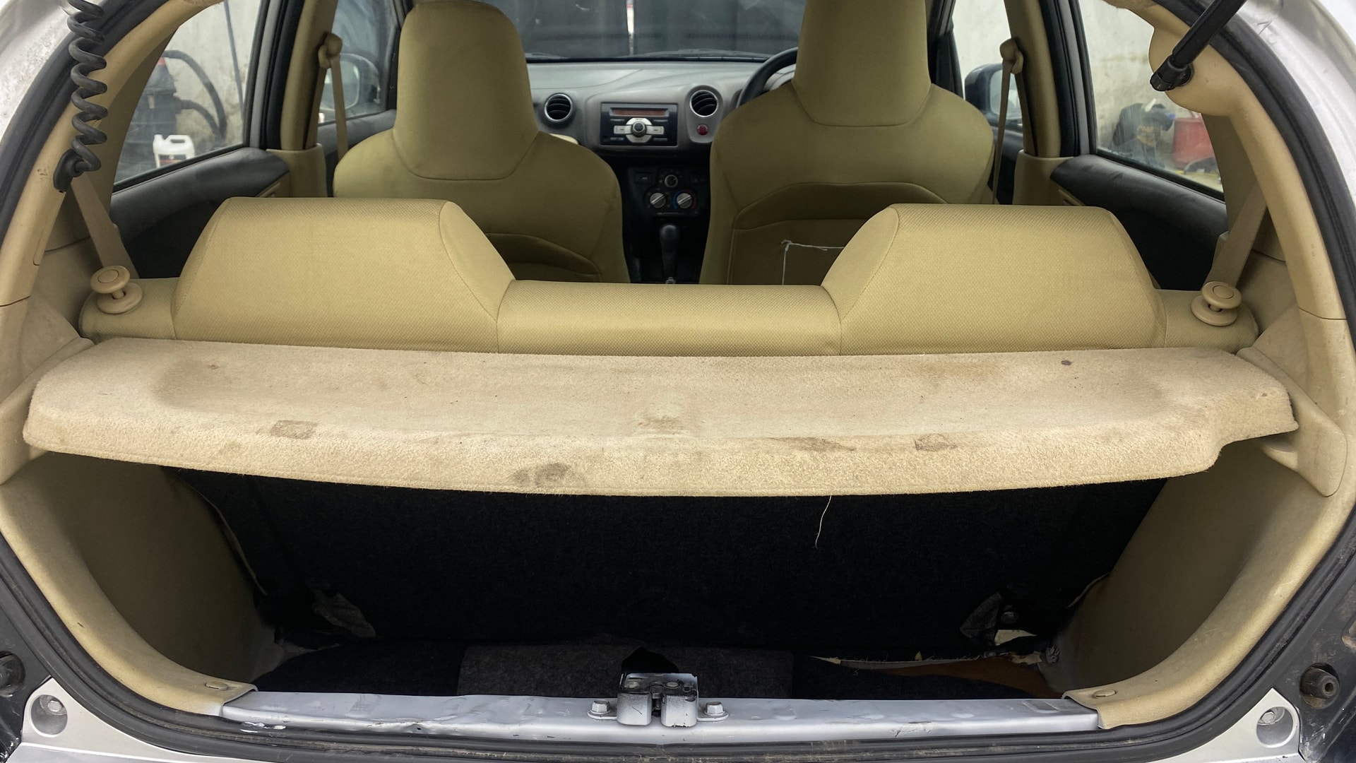 View 2013 Honda Brio VX AT Petrol Image 10 Used 2013 Honda Brio VX AT Petrol Image 10