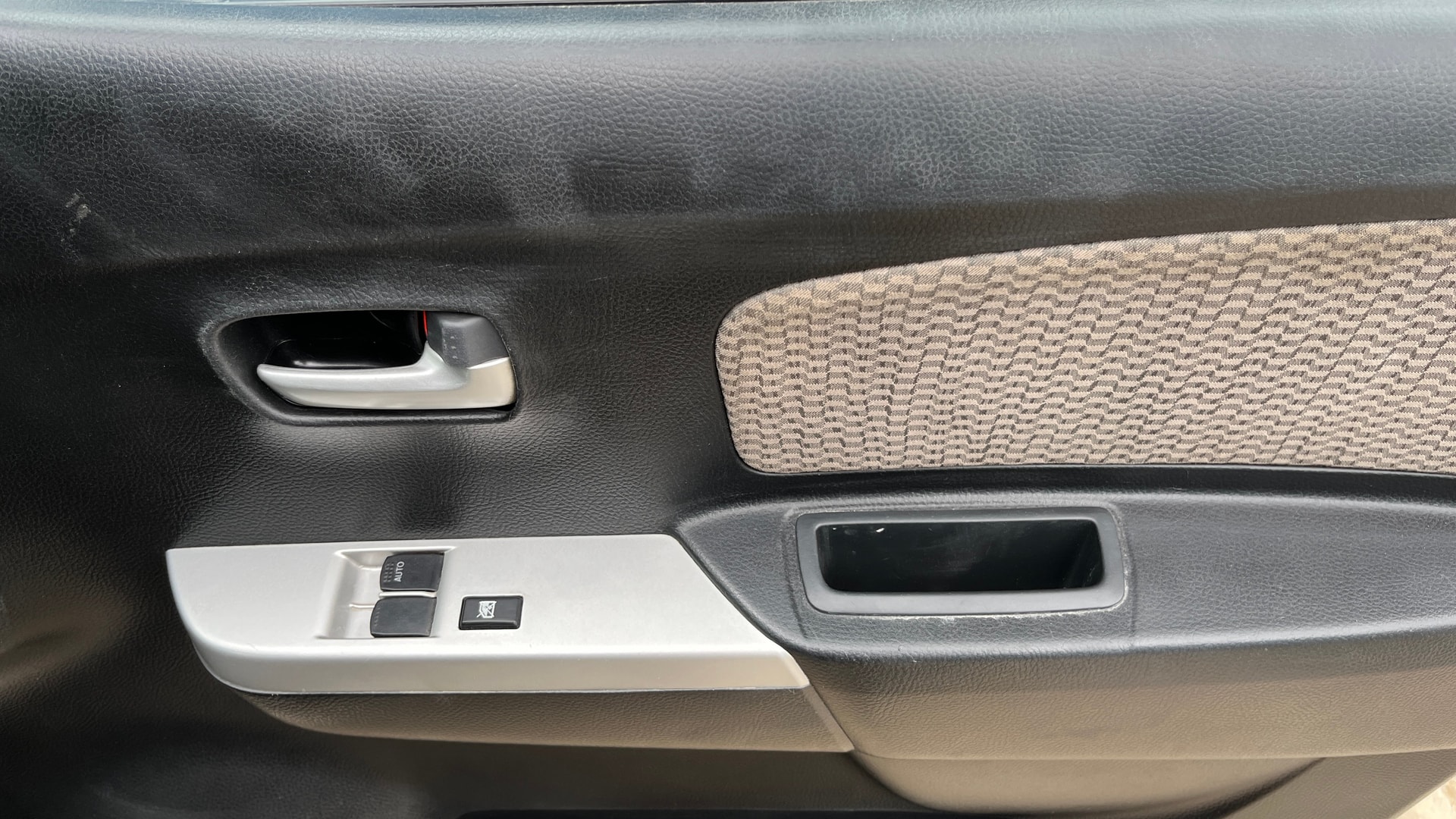 Used 2016 Maruti Suzuki 1000 Used 2016 Maruti Suzuki 1000