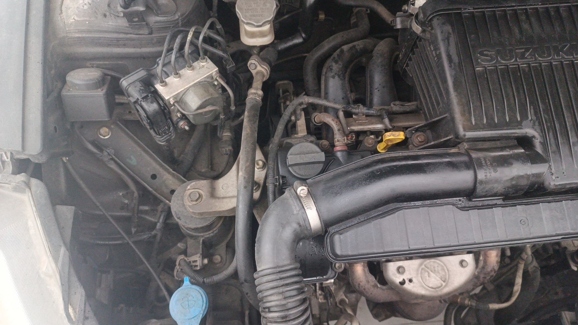 View 2017 Maruti Suzuki 1000 Base Variant Image 3 Used 2017 Maruti Suzuki 1000 Base Variant Image 3