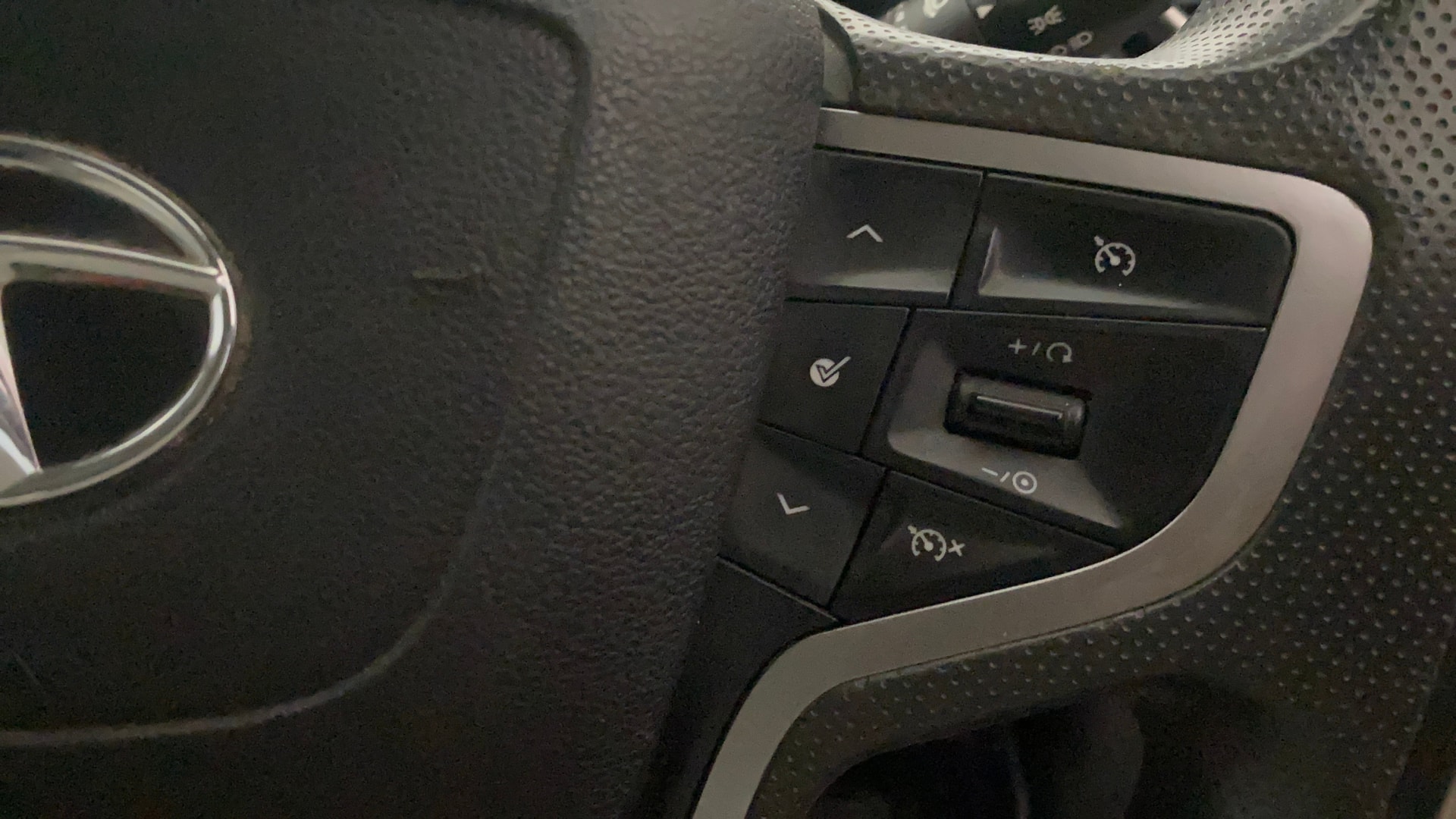 Used 2021 Tata Safari Used 2021 Tata Safari