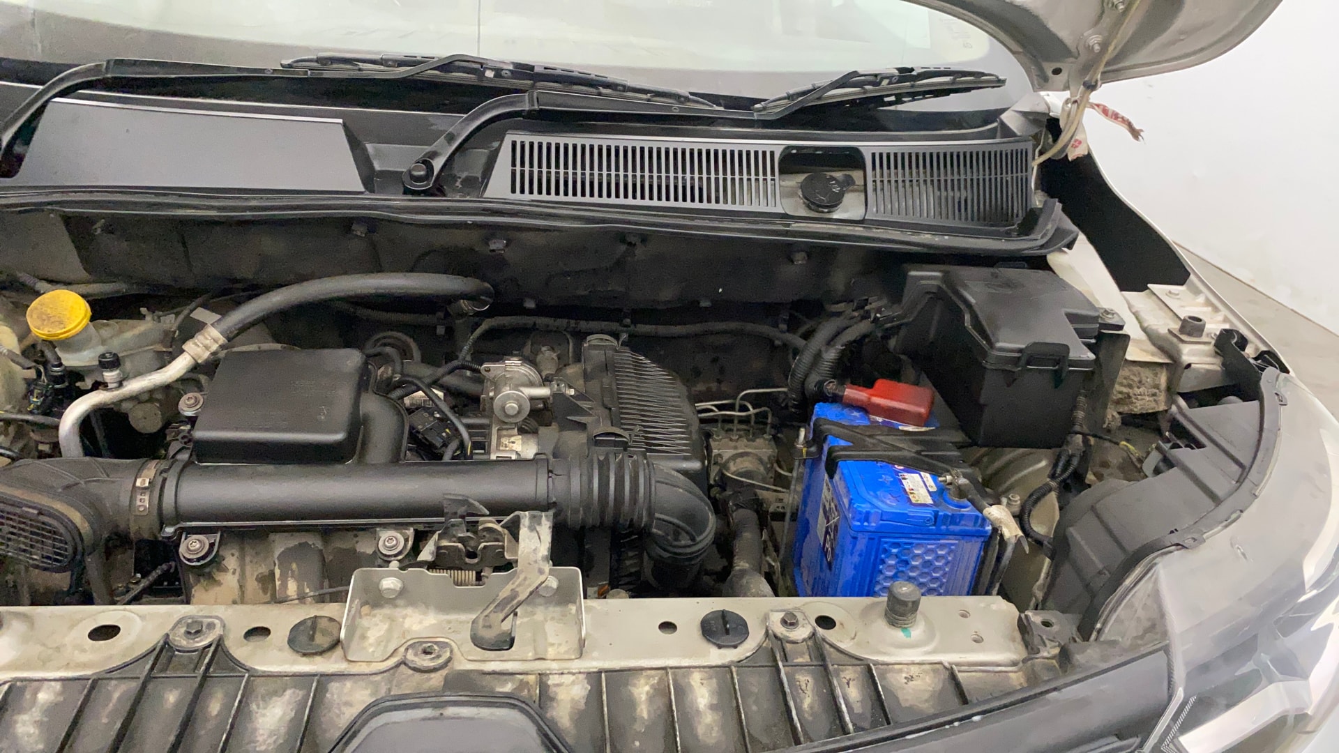 View 2022 Renault Triber RXE Image 31 Used 2022 Renault Triber RXE Image 31