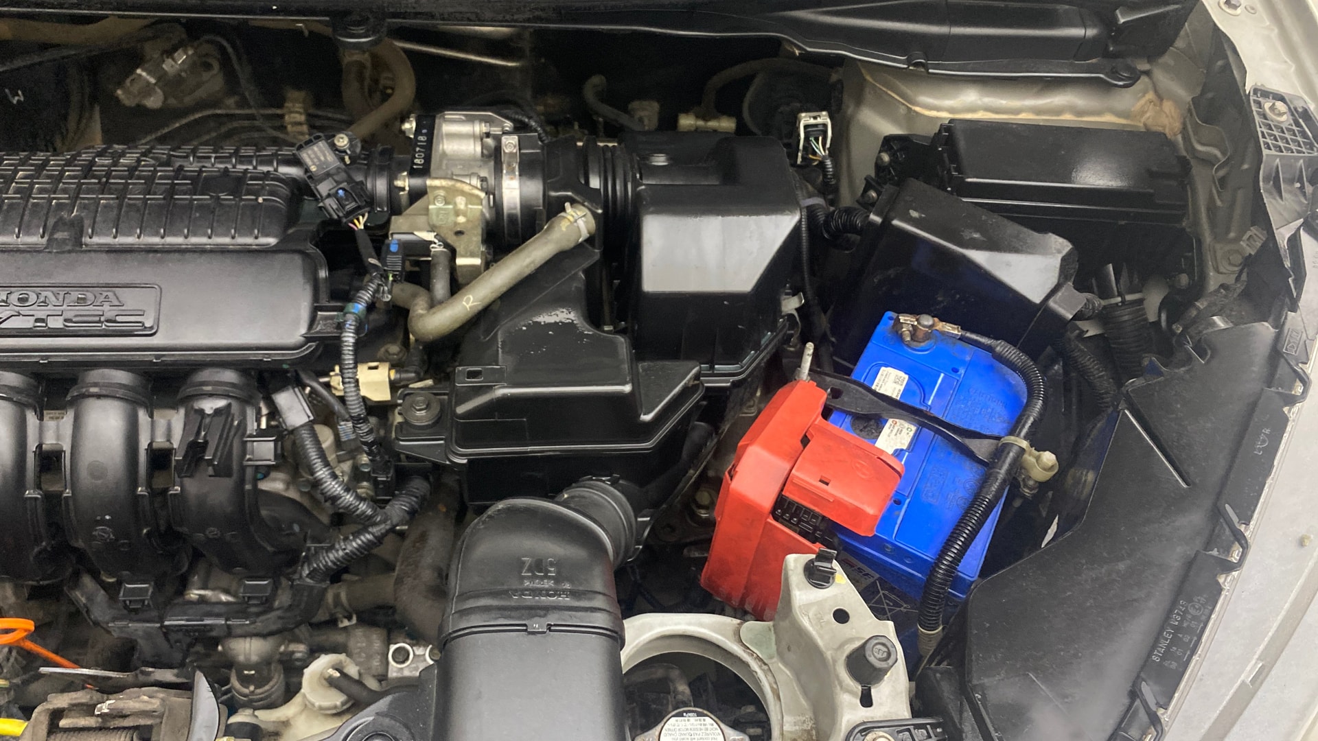 View 2019 Honda WR-V S MT Diesel Edge Edition Image 13 Used 2019 Honda WR-V S MT Diesel Edge Edition Image 13