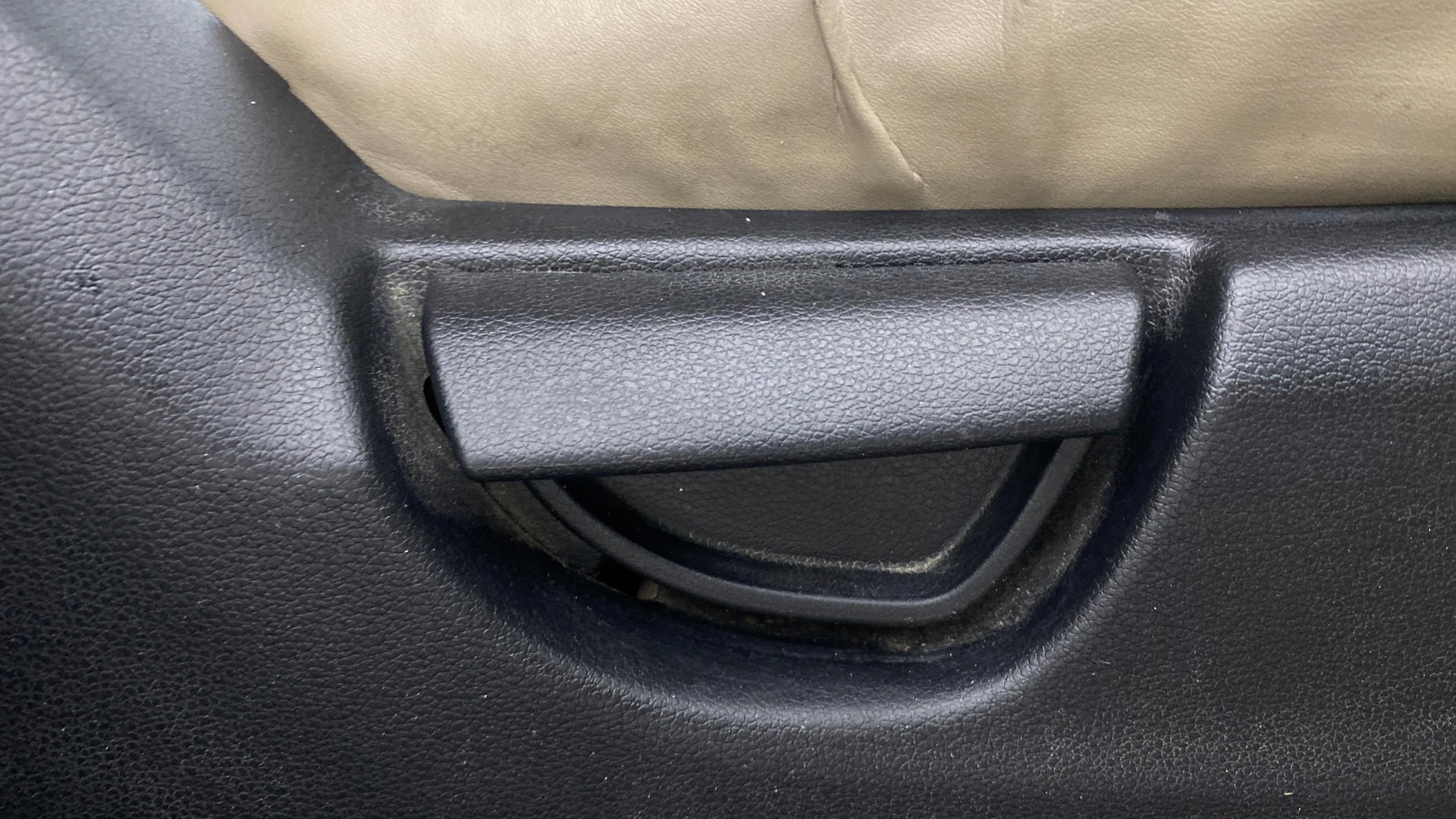 View 2020 Hyundai New Santro D-Lite Petrol Image 18 Used 2020 Hyundai New Santro D-Lite Petrol Image 18