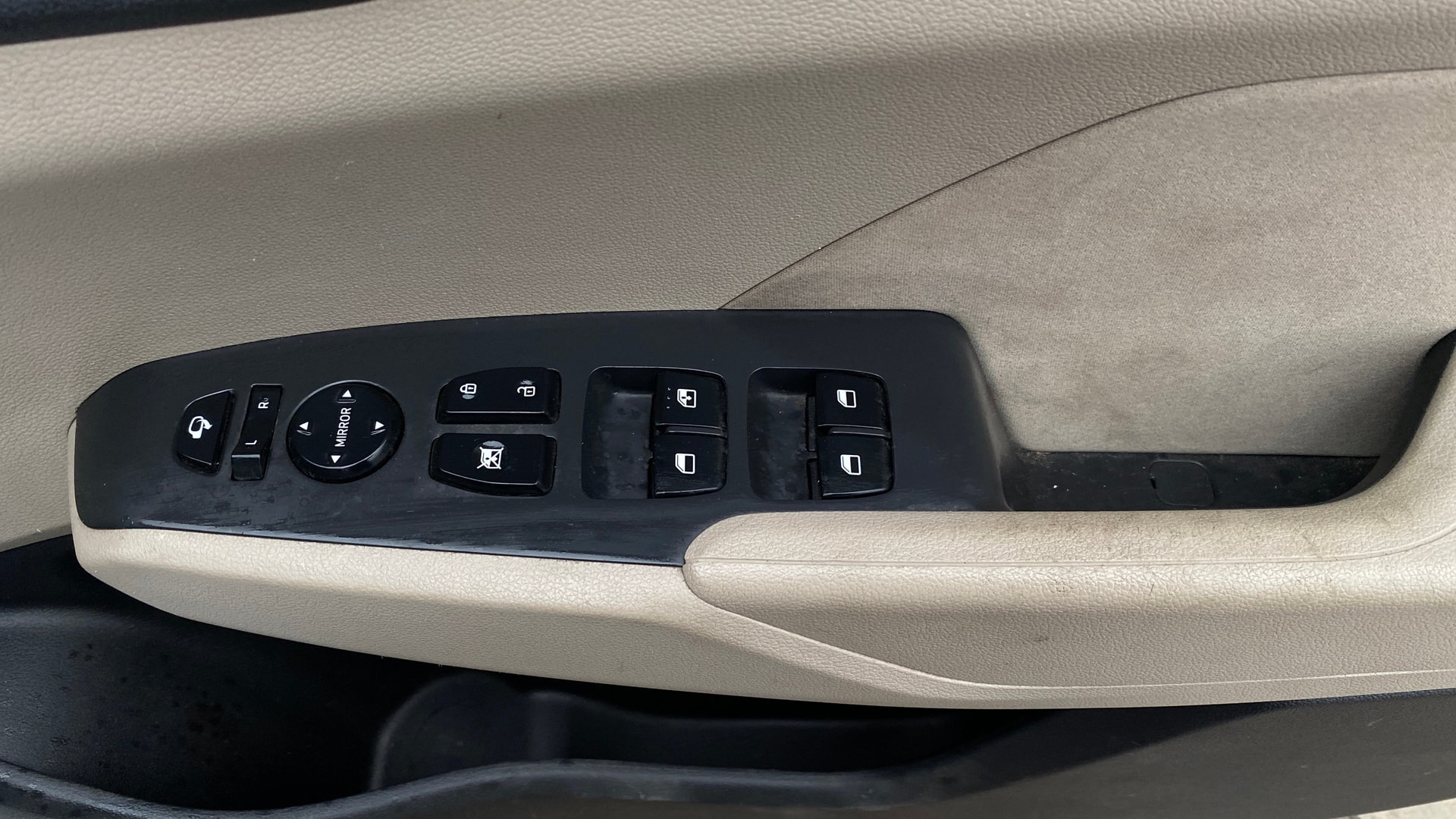 Used 2022 Hyundai Verna Used 2022 Hyundai Verna