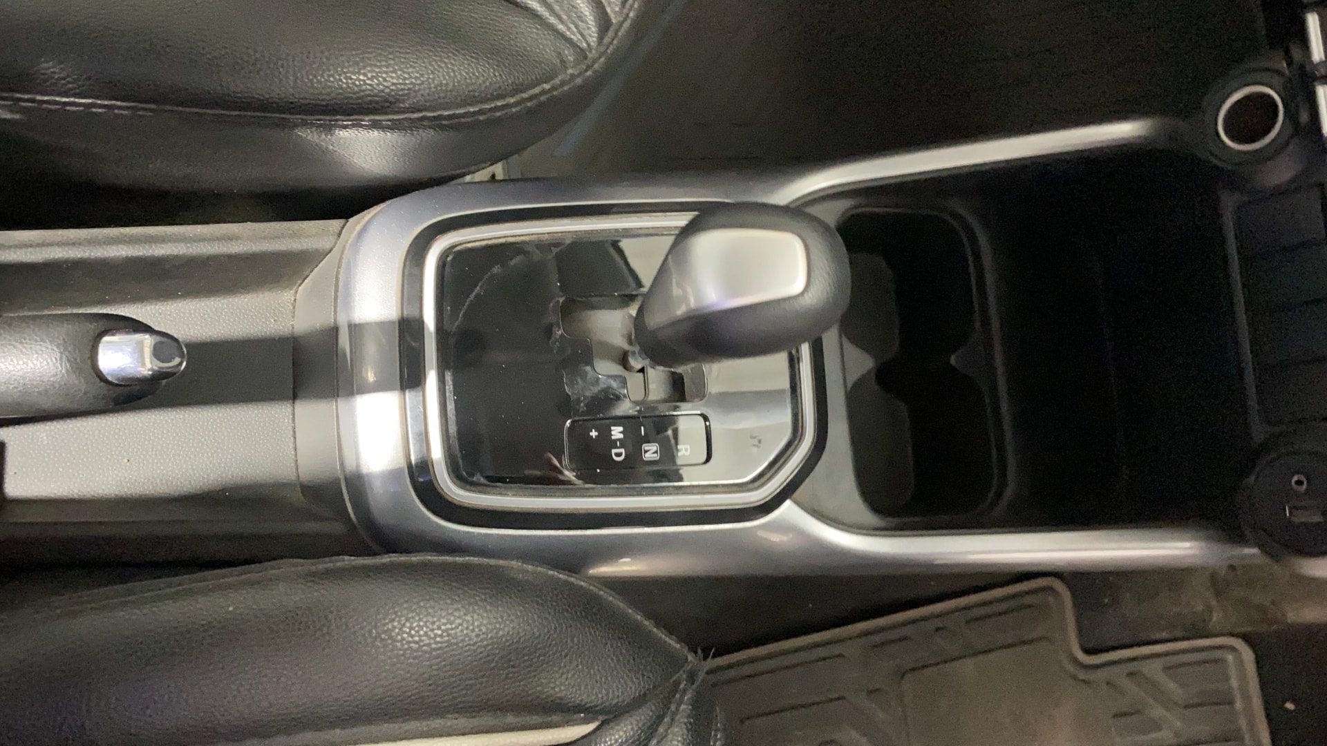 View 2021 Maruti Suzuki 1000 Base Variant Image 39 Used 2021 Maruti Suzuki 1000 Base Variant Image 39
