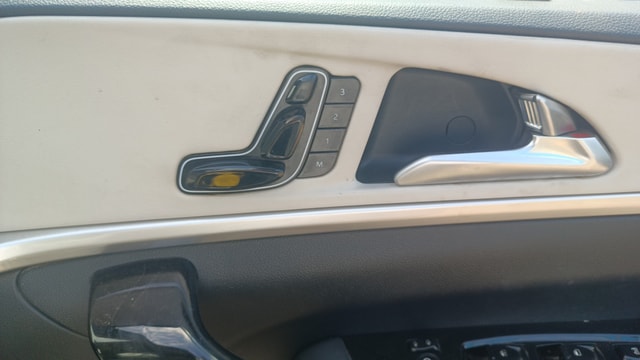 View Mahindra XUV700 Image 19 Used Mahindra XUV700 Image 19