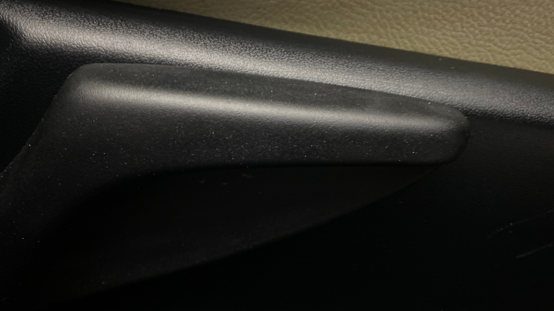 View 2014 Toyota Corolla Altis Diesel J Image 18 Used 2014 Toyota Corolla Altis Diesel J Image 18