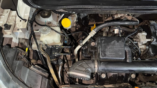 View Renault Triber Image 3 Used Renault Triber Image 3