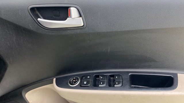 View Hyundai Grand i10 Image 32 Used Hyundai Grand i10 Image 32