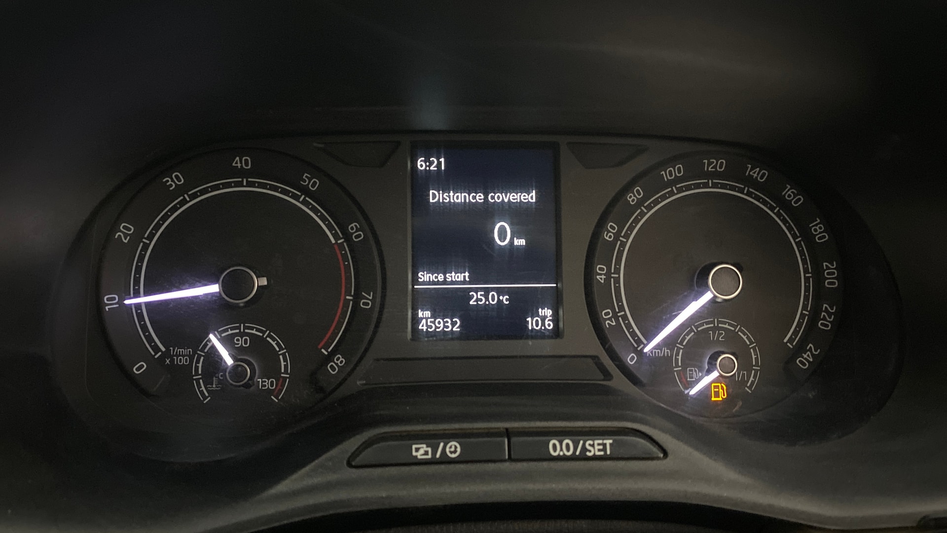 View 2022 Skoda Slavia Ambition 1.0 TSI MT Image 35 Used 2022 Skoda Slavia Ambition 1.0 TSI MT Image 35