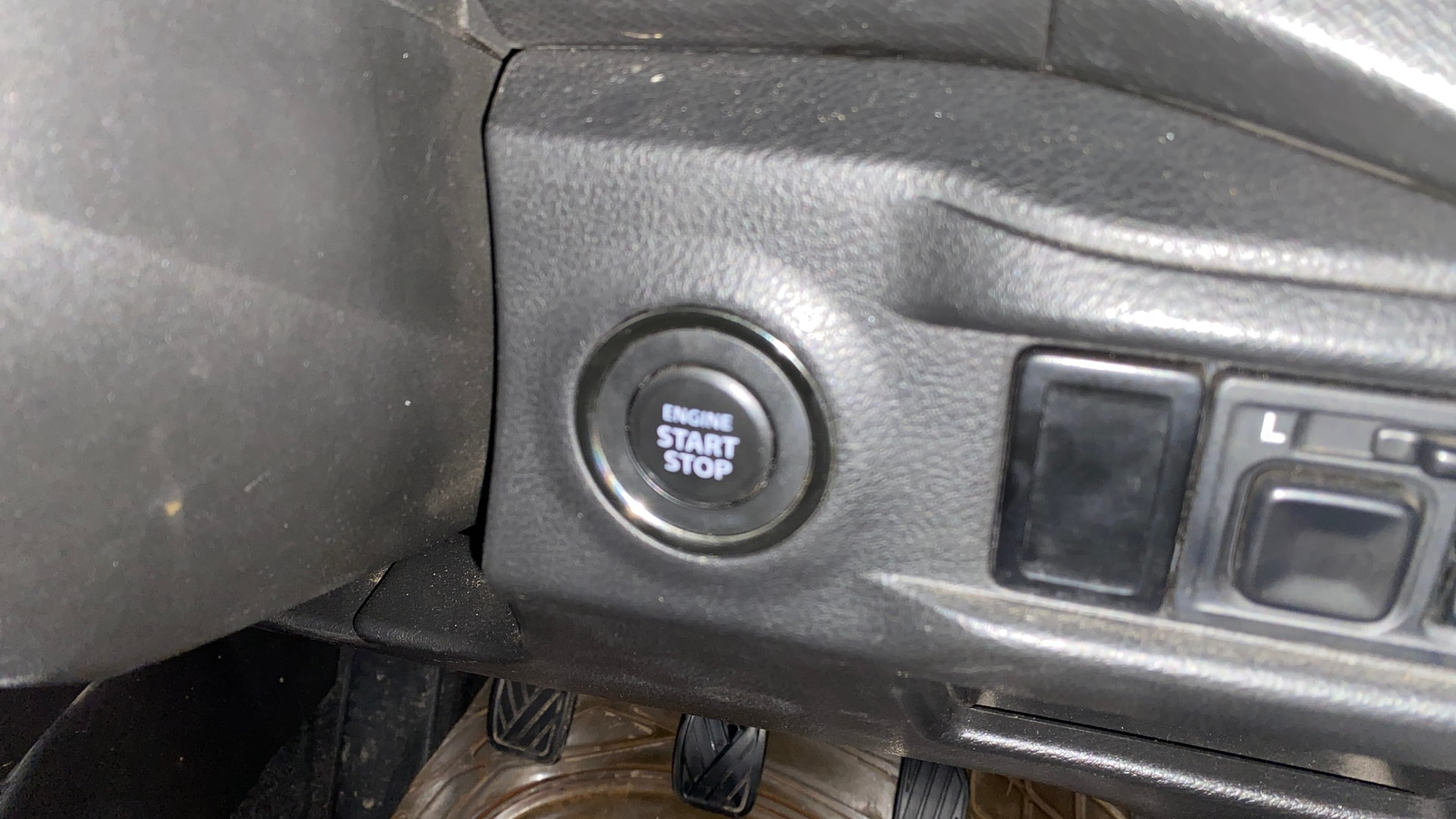 View 2020 Maruti Suzuki 1000 Base Variant Image 39 Used 2020 Maruti Suzuki 1000 Base Variant Image 39