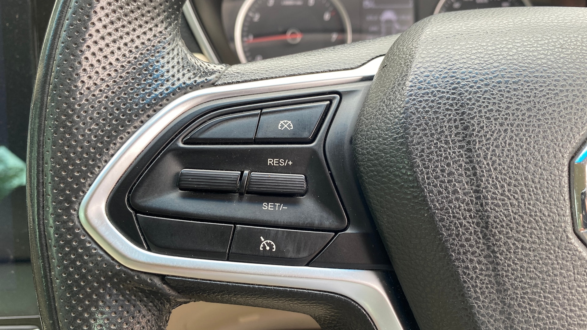 View 2022 MG Hector Smart CVT Petrol Image 3 Used 2022 MG Hector Smart CVT Petrol Image 3