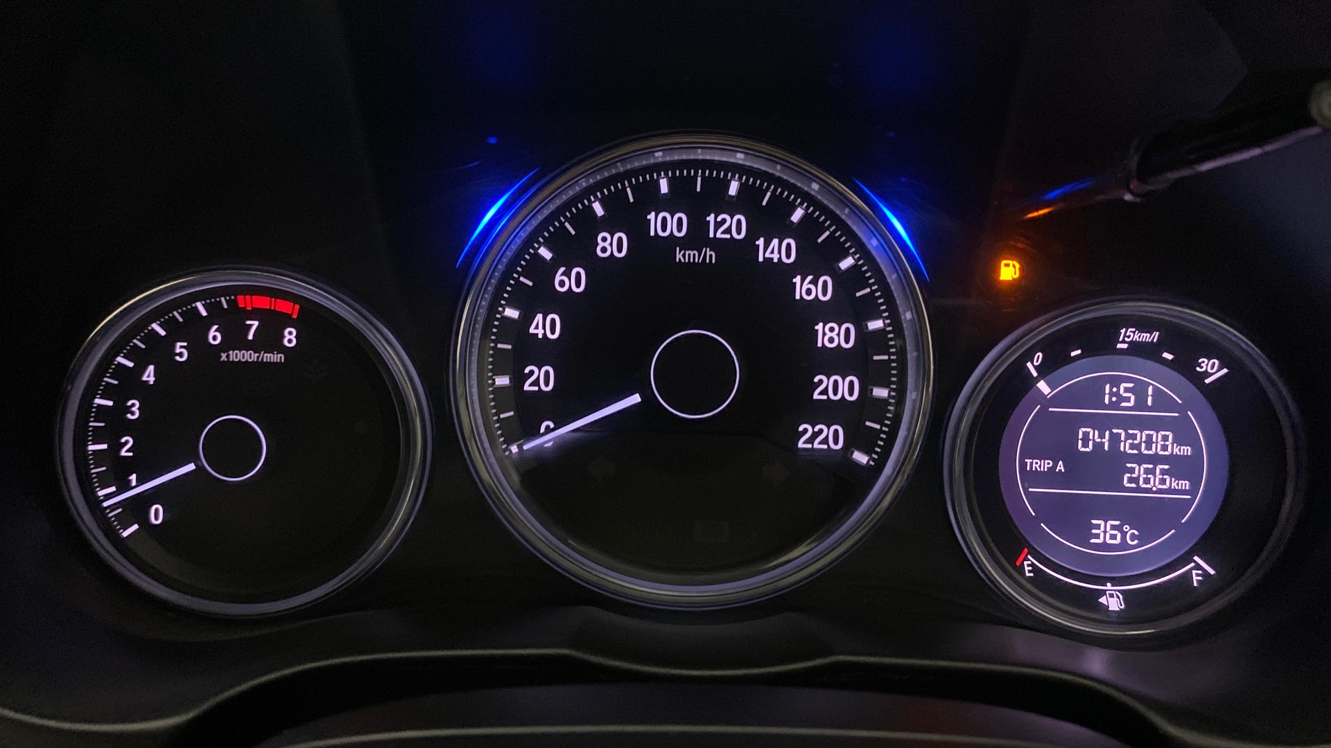 View 2017 Honda City ZX MT Diesel Anniversary Edition Image 36 Used 2017 Honda City ZX MT Diesel Anniversary Edition Image 36