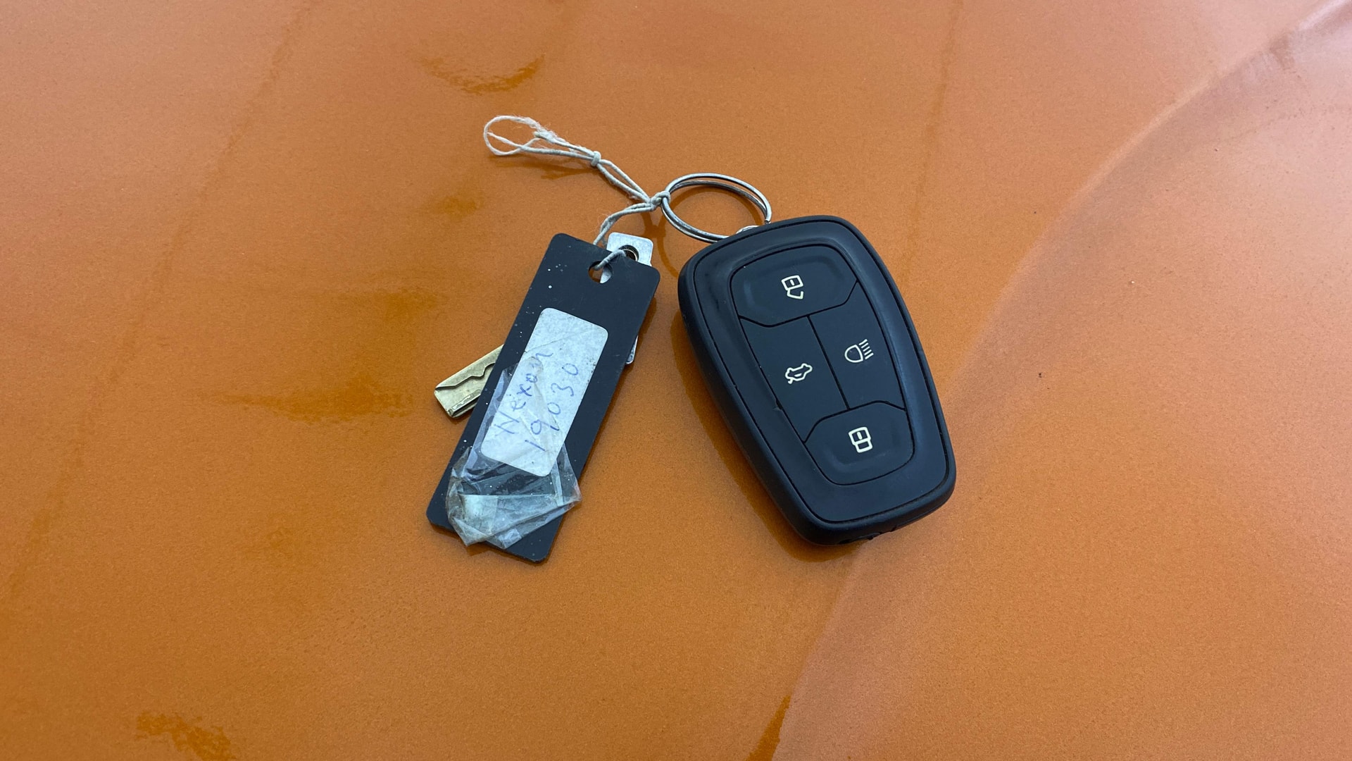 Used 2018 Tata Nexon Used 2018 Tata Nexon