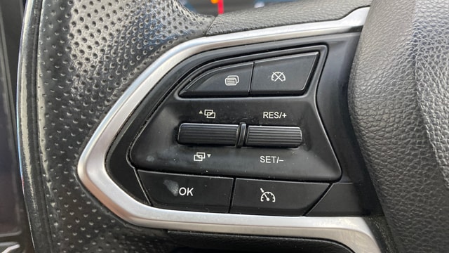 View MG Hector Plus Image 3 Used MG Hector Plus Image 3