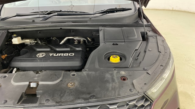 View MG Hector Plus Image 31 Used MG Hector Plus Image 31