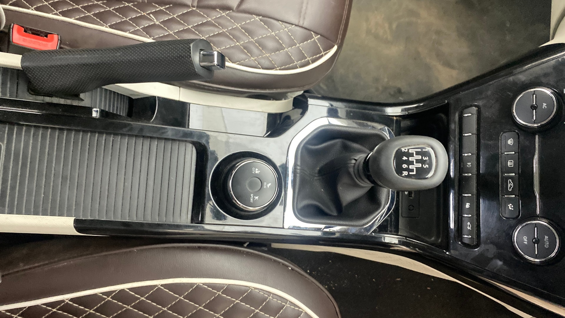 View 2022 Tata Nexon XZ Plus Diesel Image 39 Used 2022 Tata Nexon XZ Plus Diesel Image 39