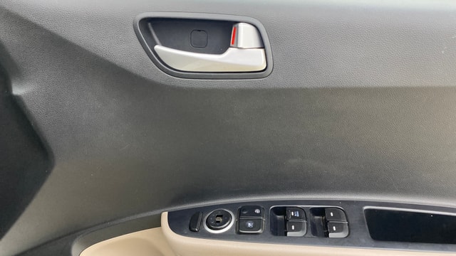 View Hyundai Grand i10 Image 36 Used Hyundai Grand i10 Image 36