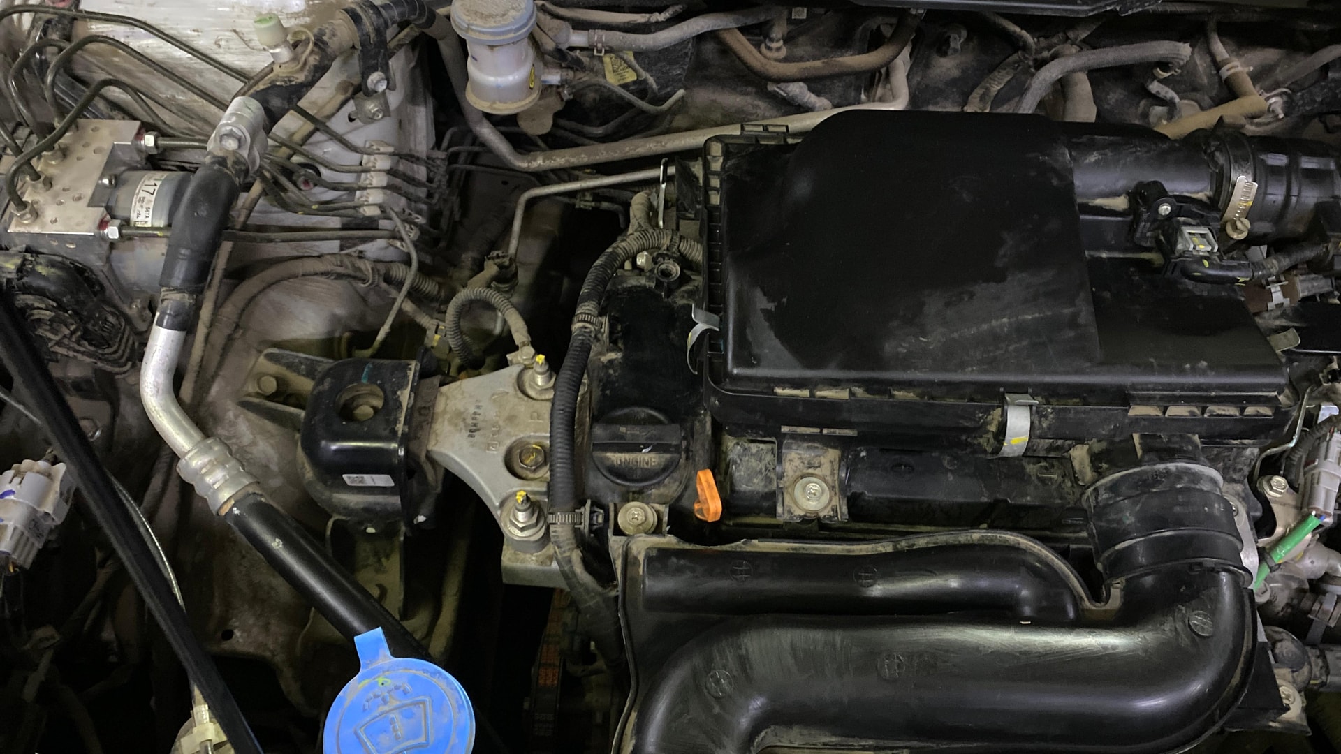View 2019 Maruti Suzuki 1000 Base Variant Image 3 Used 2019 Maruti Suzuki 1000 Base Variant Image 3