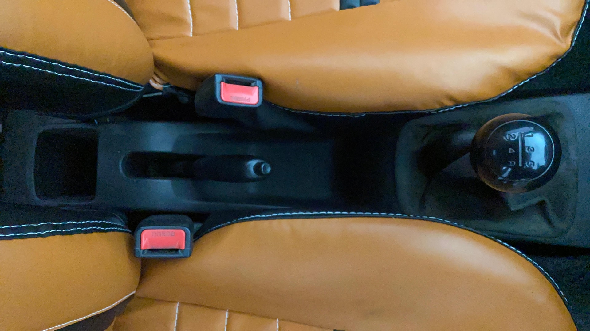 View 2013 Hyundai EON D-Lite Plus Image 38 Used 2013 Hyundai EON D-Lite Plus Image 38