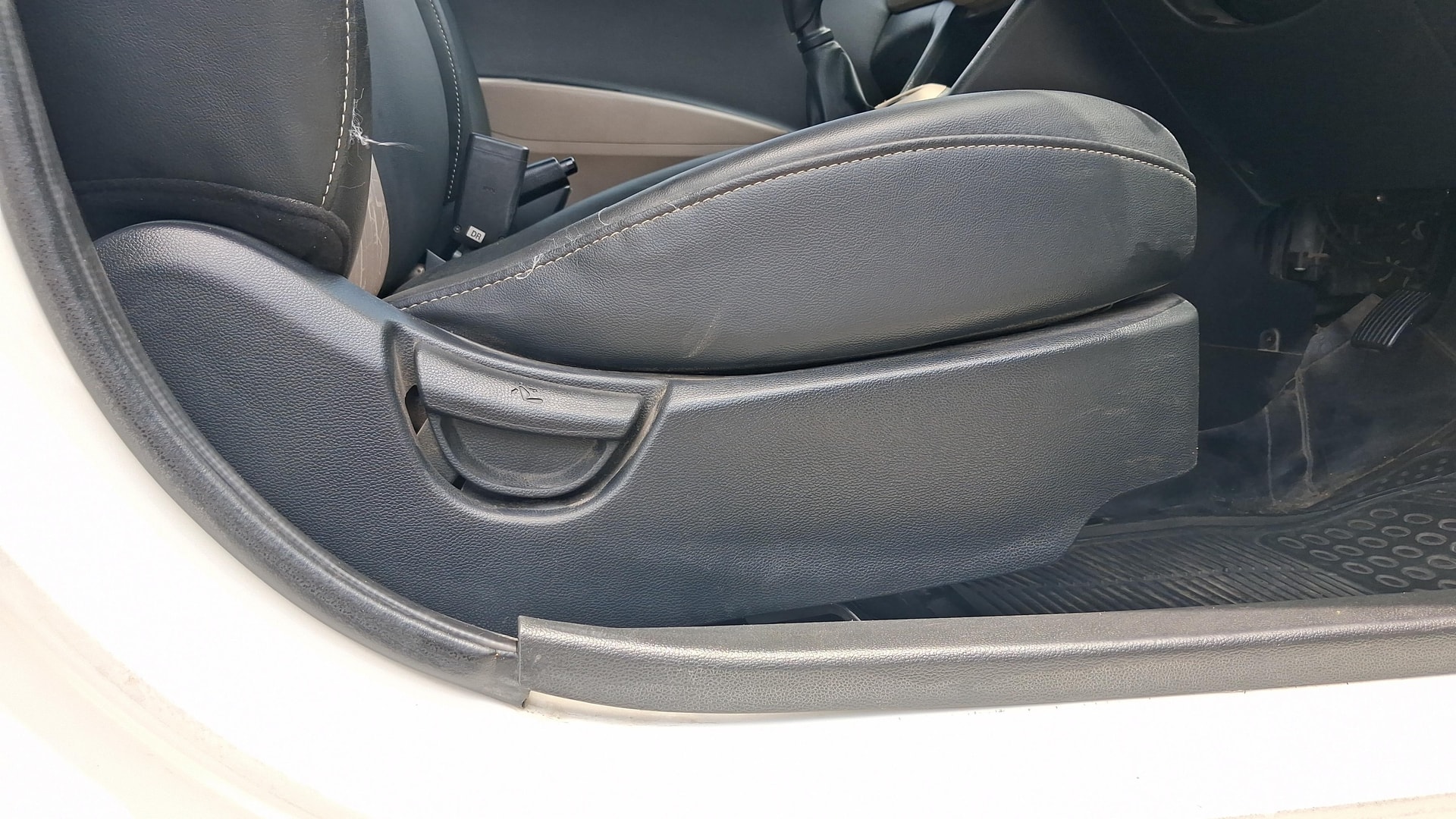 View 2016 Hyundai Grand i10 Magna 1.2 Kappa VTVT Image 18 Used 2016 Hyundai Grand i10 Magna 1.2 Kappa VTVT Image 18