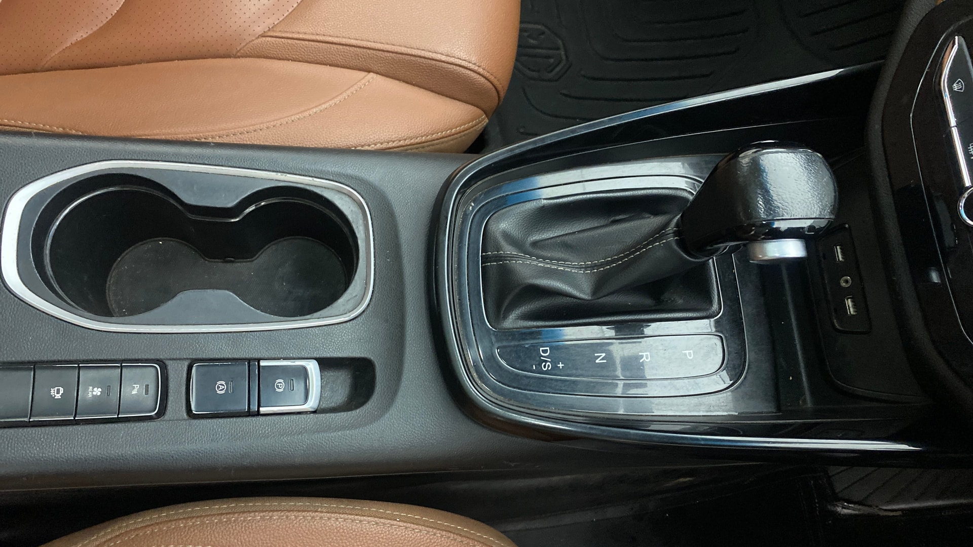 Used 2020 MG Hector Plus Used 2020 MG Hector Plus
