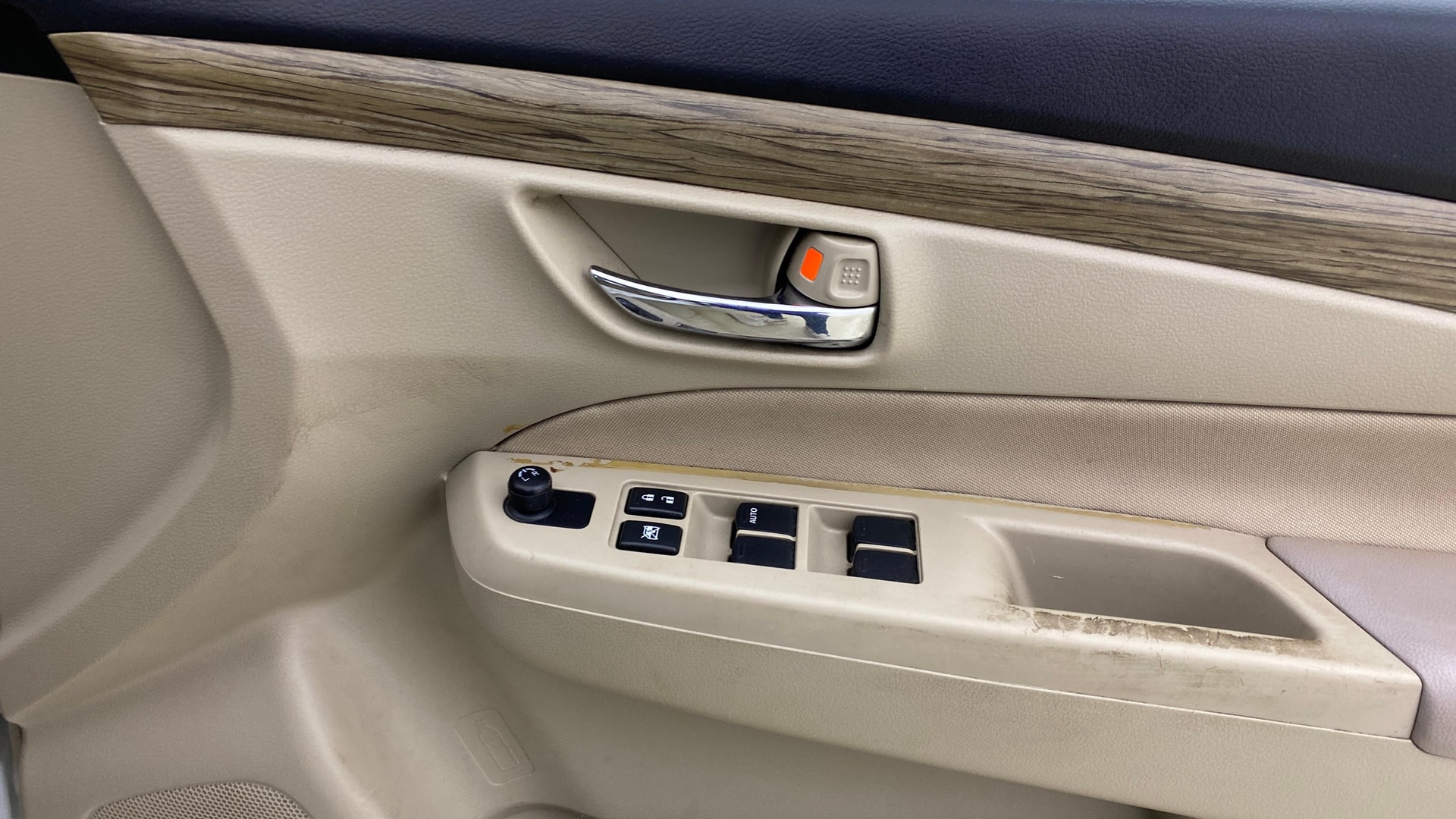 View 2018 Maruti Suzuki 1000 Base Variant Image 33 Used 2018 Maruti Suzuki 1000 Base Variant Image 33