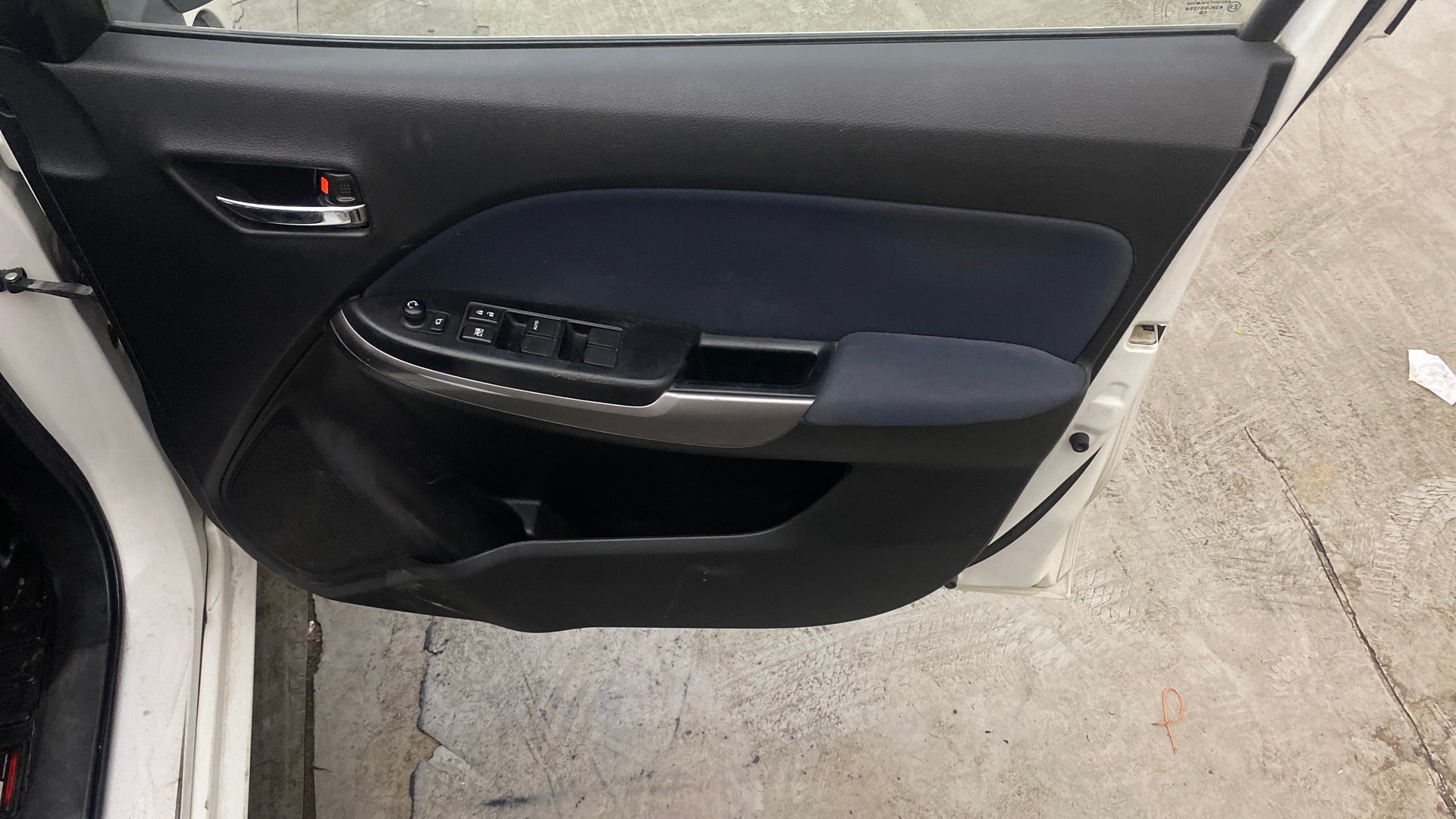 View 2021 Maruti Suzuki 1000 Base Variant Image 34 Used 2021 Maruti Suzuki 1000 Base Variant Image 34