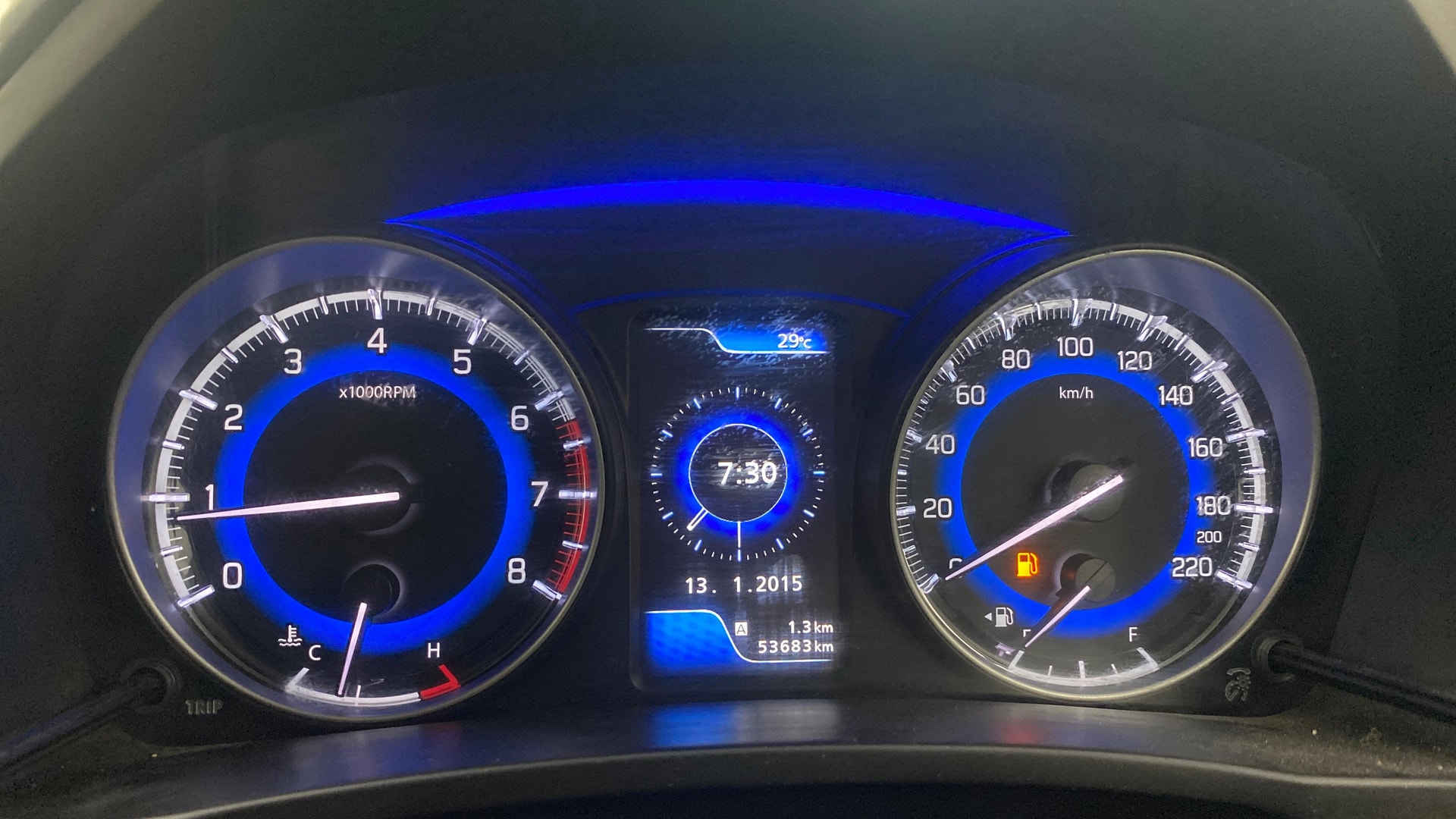 View 2021 Maruti Suzuki 1000 Base Variant Image 35 Used 2021 Maruti Suzuki 1000 Base Variant Image 35