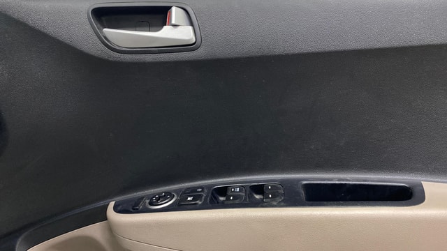 View Hyundai Grand i10 Image 33 Used Hyundai Grand i10 Image 33