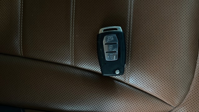 View Mahindra Alturas G4 Image 20 Used Mahindra Alturas G4 Image 20