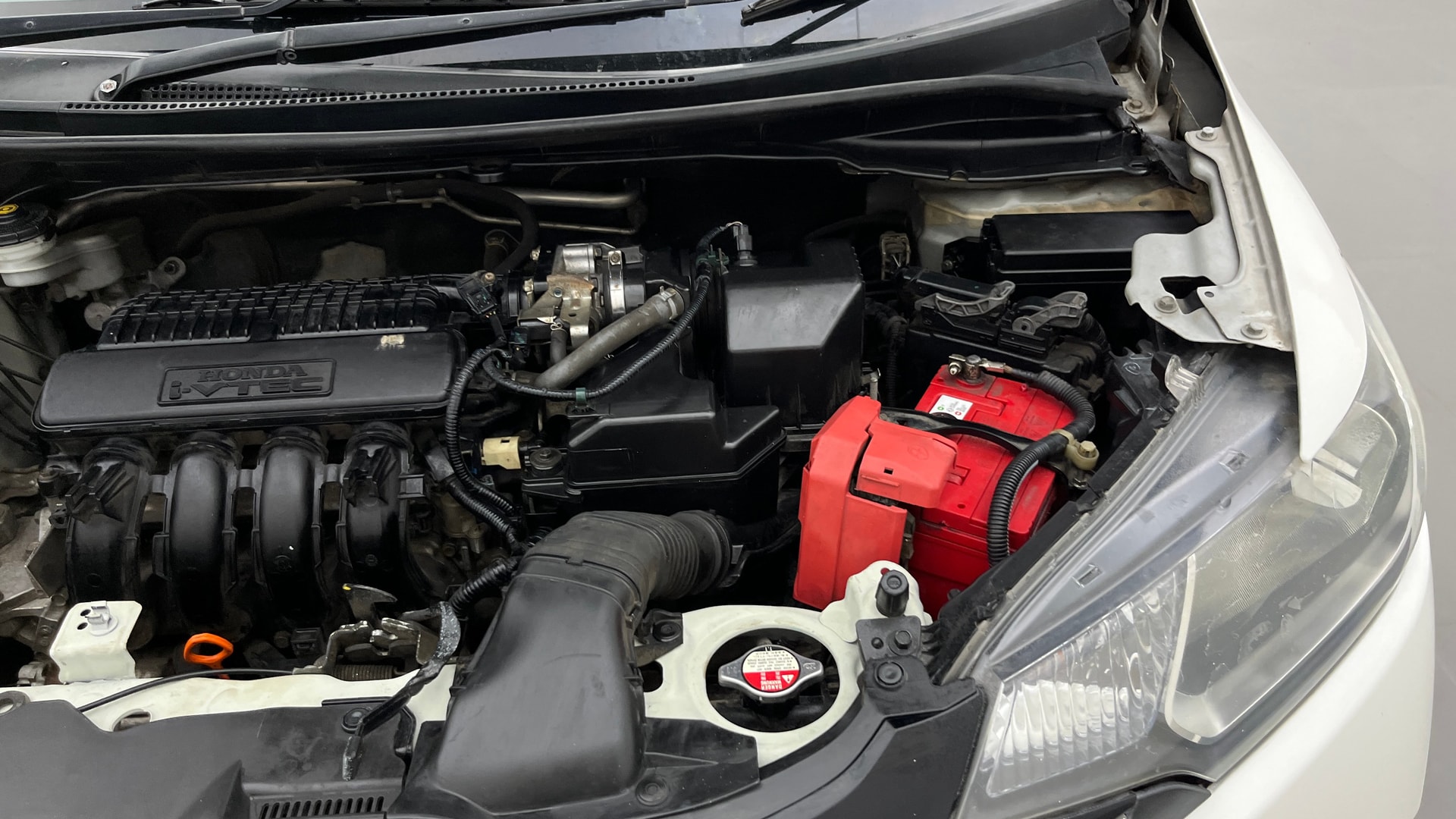 View 2015 Honda Jazz E MT Diesel Image 30 Used 2015 Honda Jazz E MT Diesel Image 30