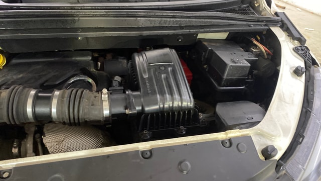 View Mahindra Marazzo Image 14 Used Mahindra Marazzo Image 14