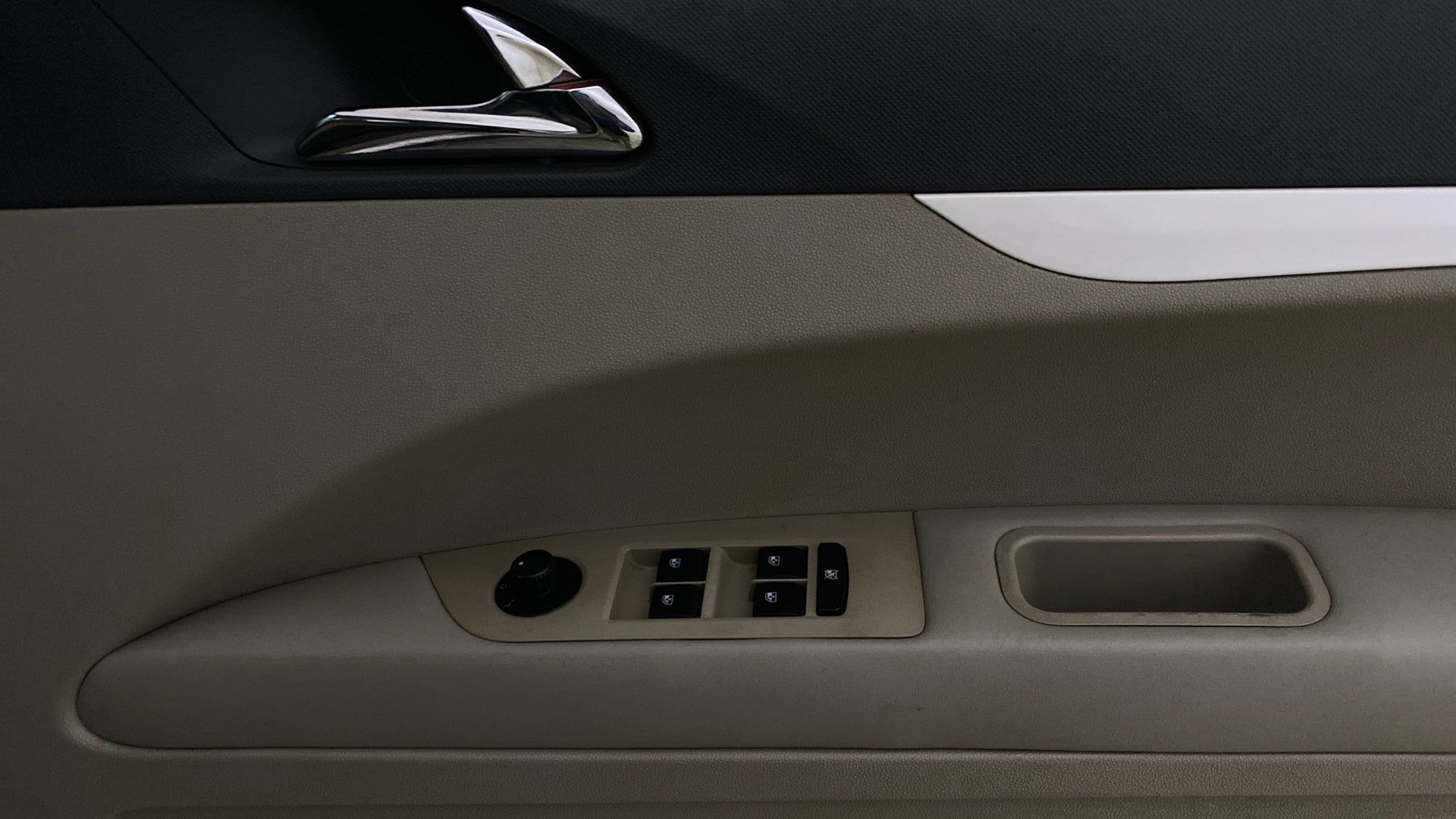 View 2018 Mahindra Marazzo M6 8-Seater Image 33 Used 2018 Mahindra Marazzo M6 8-Seater Image 33