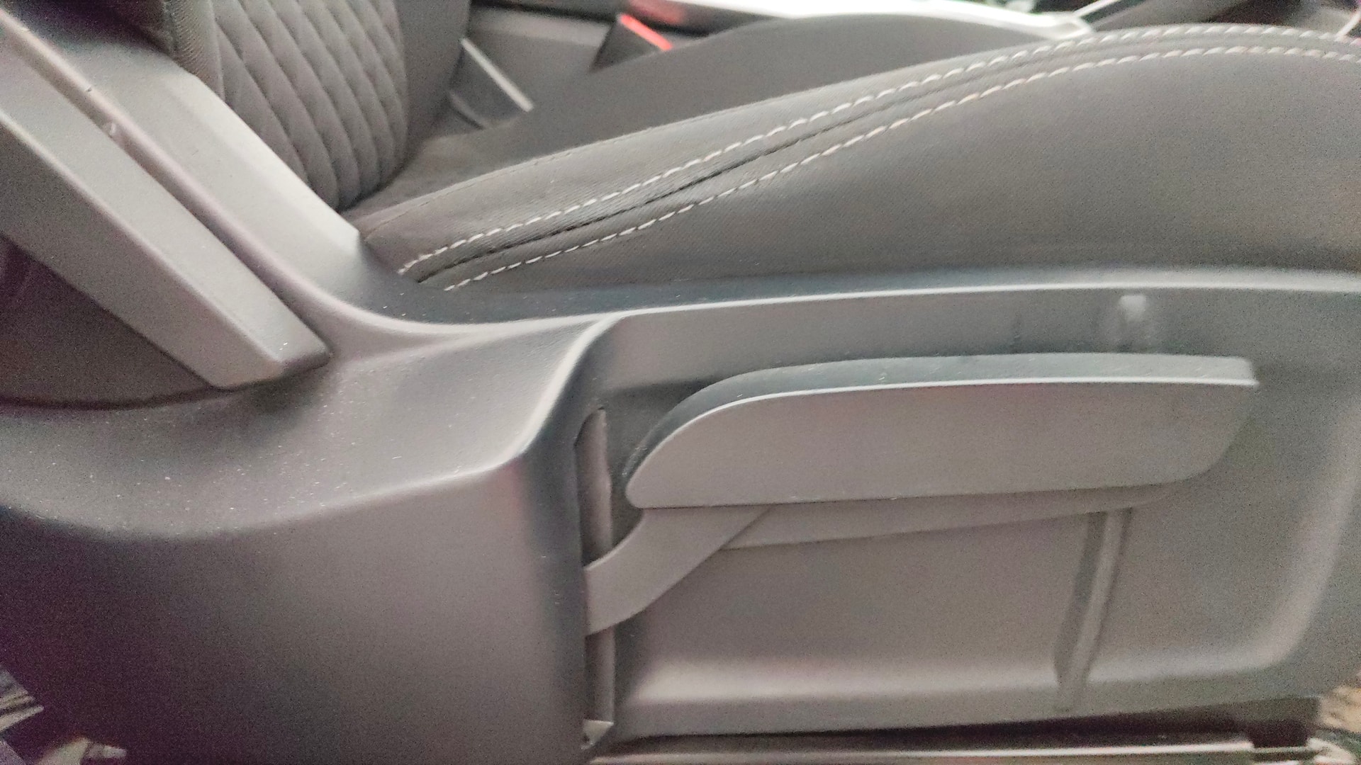 View 2020 Tata Harrier XE Image 19 Used 2020 Tata Harrier XE Image 19