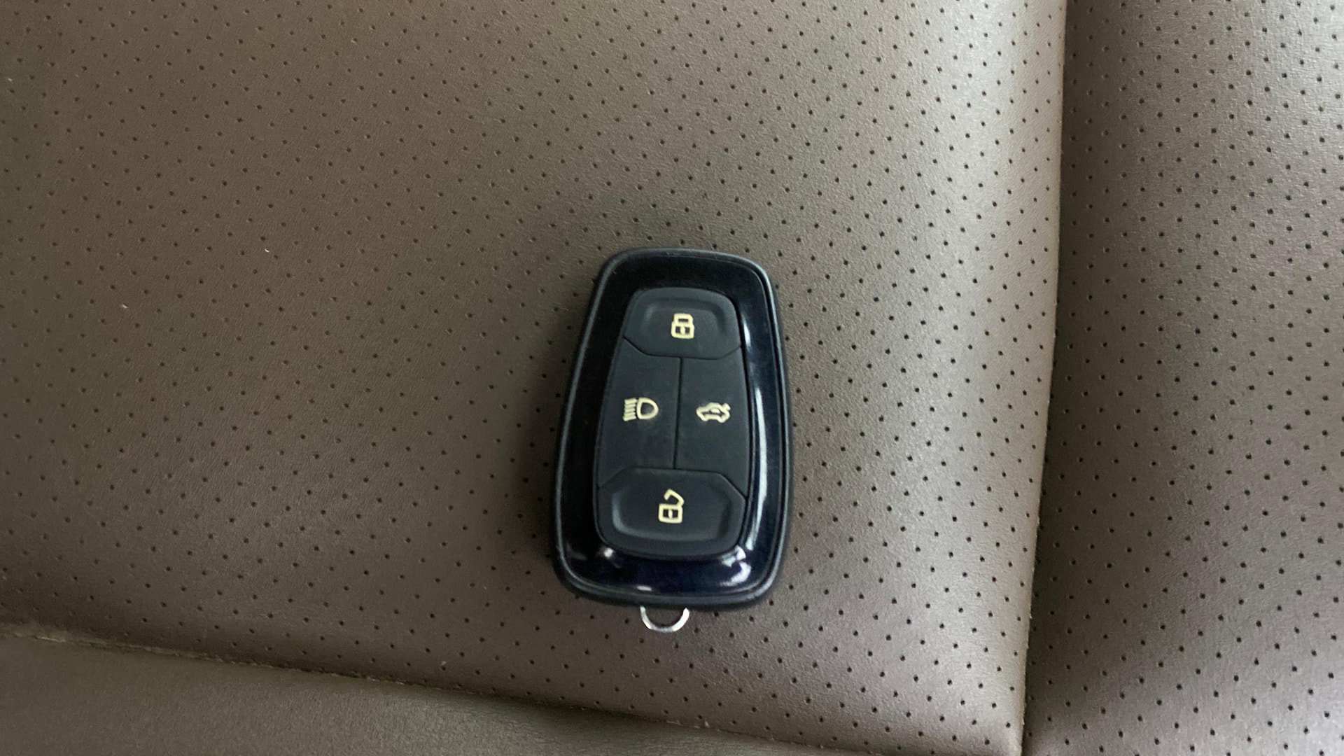 View 2020 Tata Harrier XE Image 19 Used 2020 Tata Harrier XE Image 19
