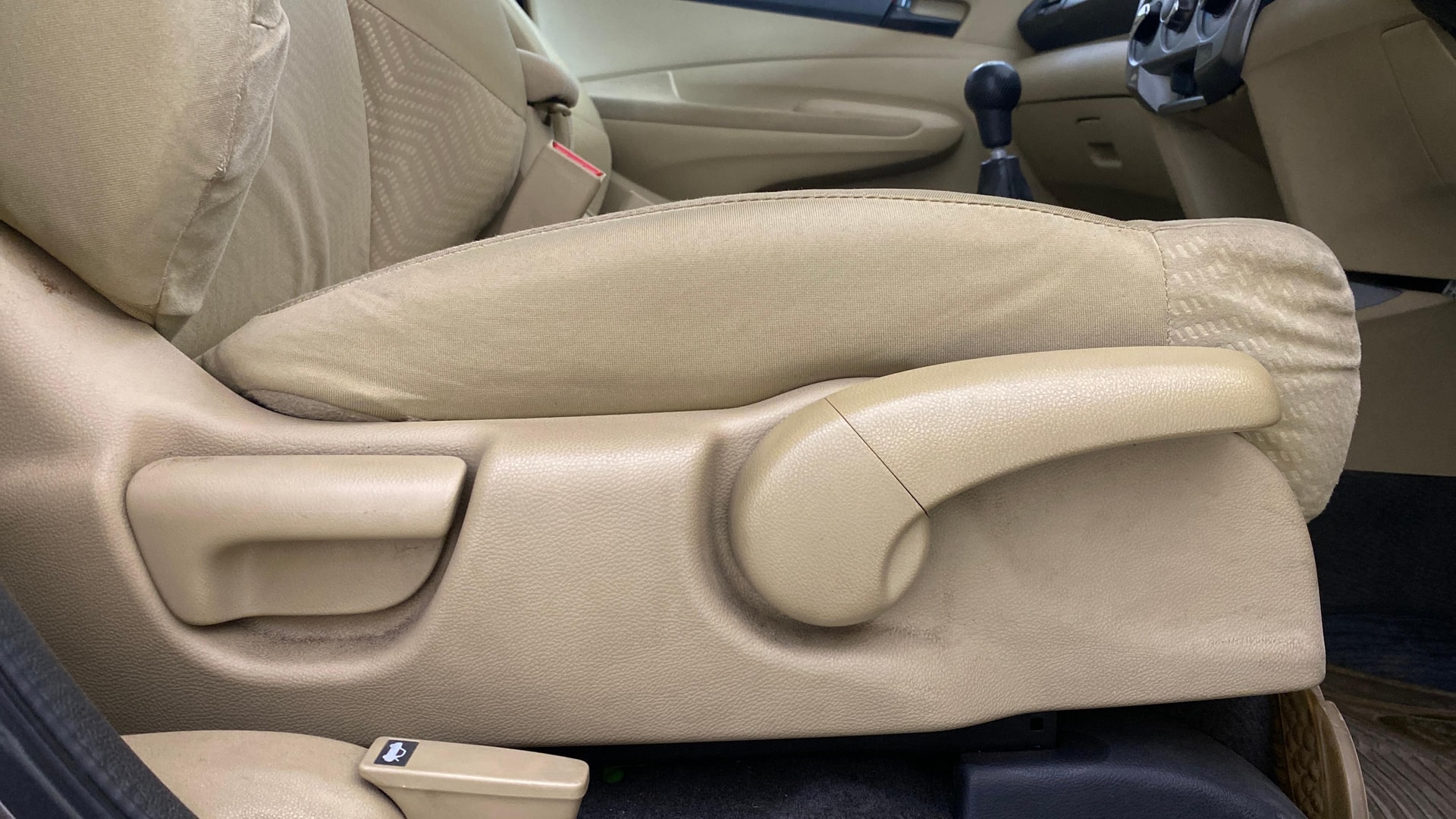 View 2013 Honda City ZX MT Diesel Anniversary Edition Image 18 Used 2013 Honda City ZX MT Diesel Anniversary Edition Image 18