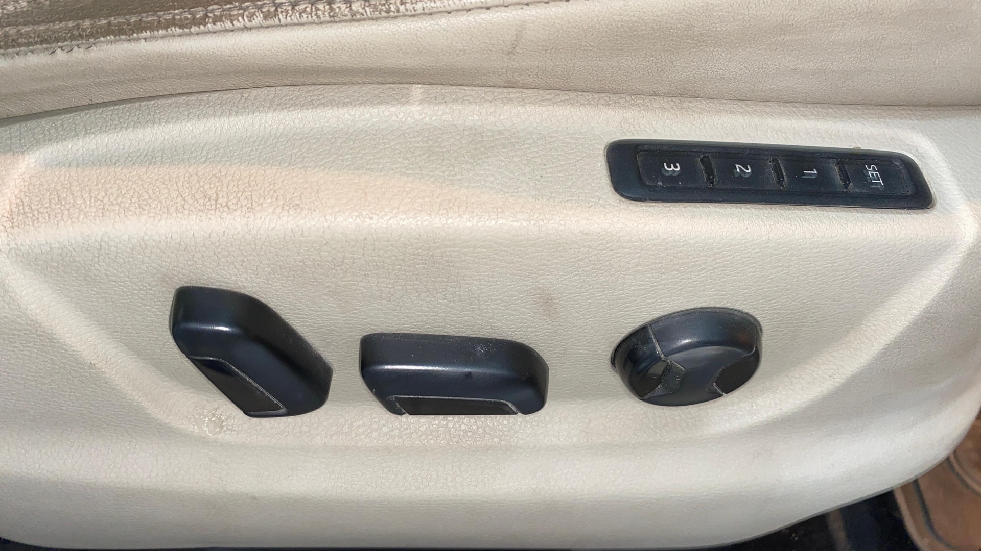 View 2019 Skoda Octavia 2.0 Style TDI CR AT Image 19 Used 2019 Skoda Octavia 2.0 Style TDI CR AT Image 19