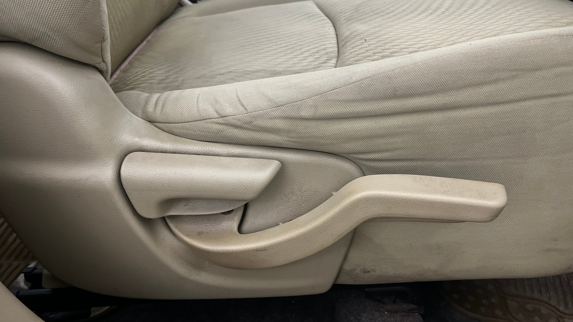 View 2013 Honda Amaze E MT Petrol BS IV Image 18 Used 2013 Honda Amaze E MT Petrol BS IV Image 18